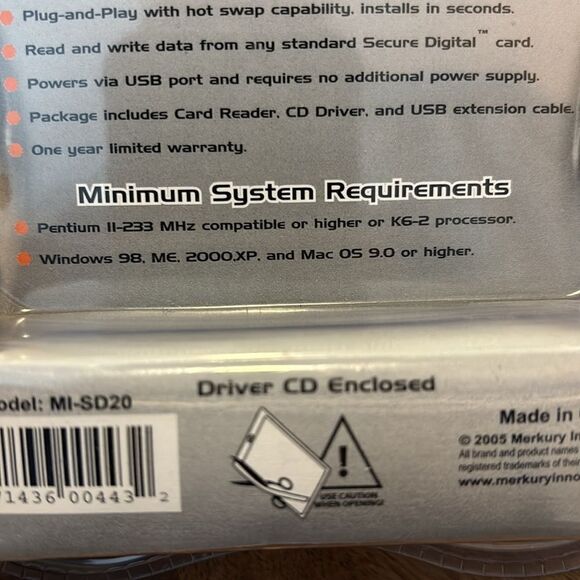 Merkury Innovations Secure Digital Card Reader - Picture 3 of 4